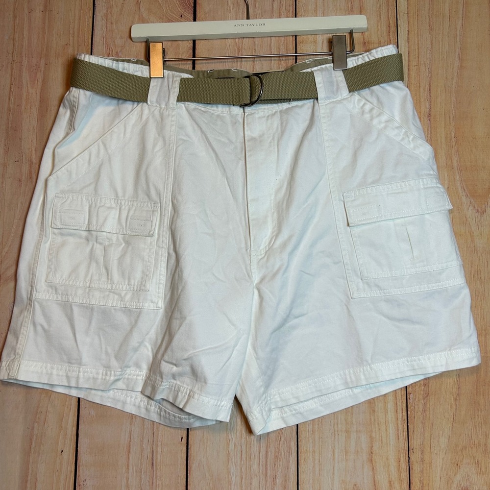 St. John's‎ Bay Hiking Shorts Mens 40 White Belted Cargo Cotton Gorpcore NEW